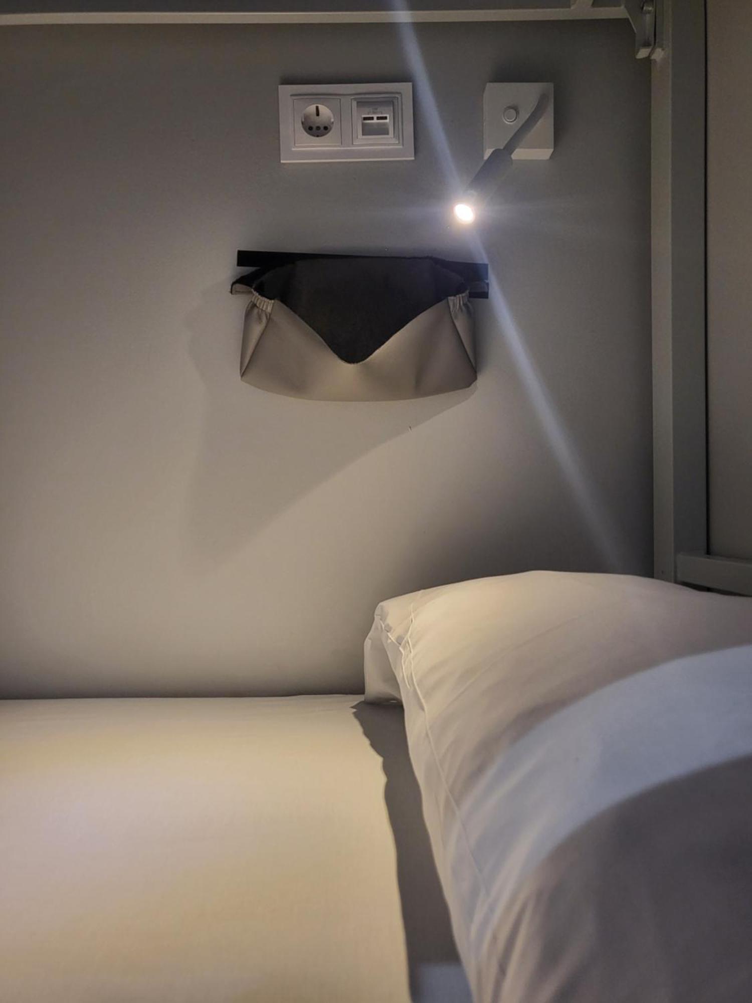 Acola Sport Hostel Pontevedra Ngoại thất bức ảnh